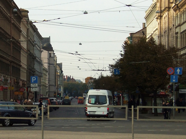 Rīgas mikroautobusos turpmāk darbosies vienots "Rīgas satiksmes" noteikts tarifs

