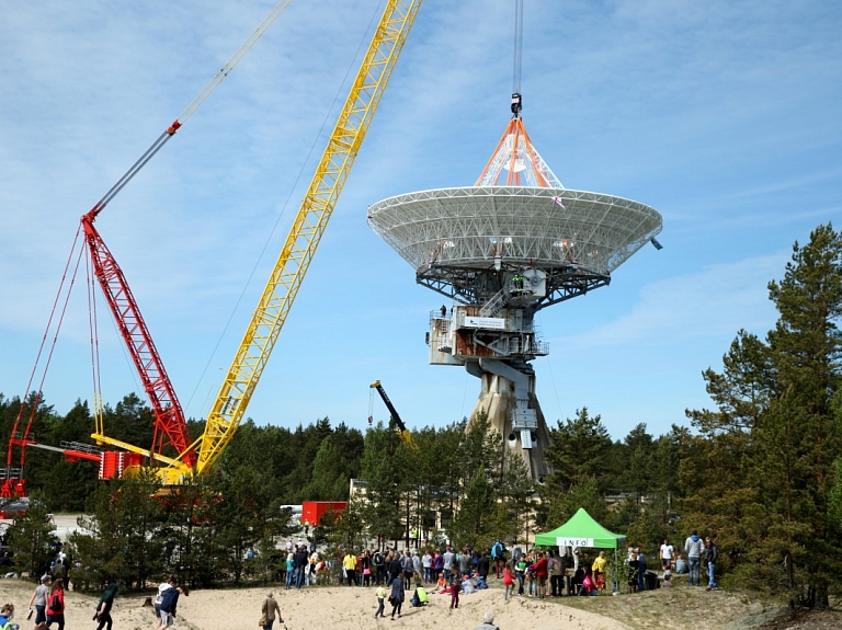 Lielajā talkā sakops arī Irbenes radioteleskopu kompleksa teritoriju