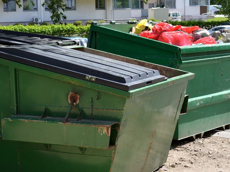 Biedrība īsteno projektu atkritumu šķirošanas popularizēšanai Olaines, Ozolnieku un Jelgavas novados