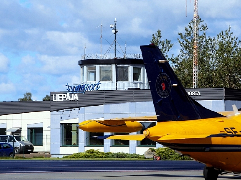 "airBaltic" sāks lidojumus starp Rīgu un Liepāju