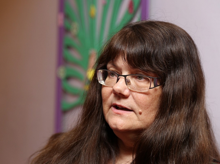 Jelgavas bērnunamā vēl neesot saņemts VBTAI lēmums par soda piemērošanu darbiniecei