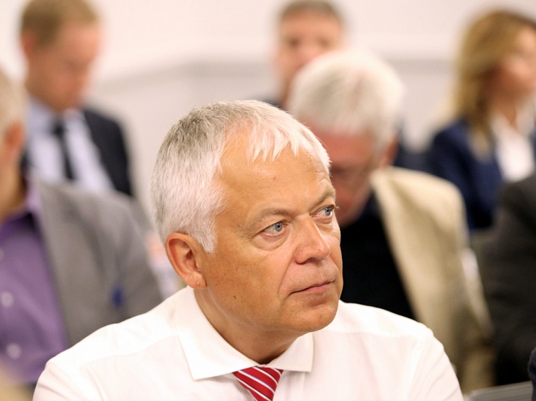 Uldis Sesks lūdz sākt kriminālprocesu saistībā ar viņu nomelnojošu kampaņu