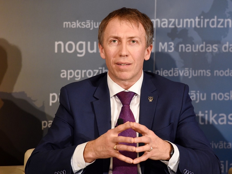 Liepājas SEZ valdes priekšsēdētāja amatā Sesku nomaina Vilnītis