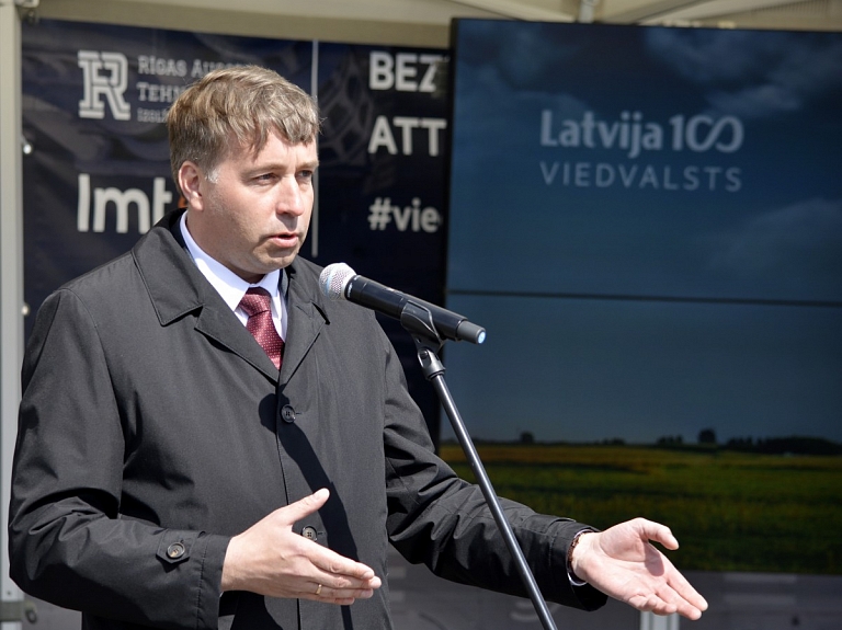 Augulis apmeklēs Grobiņas novadu un atklās veloceļu Grobiņa-Liepāja