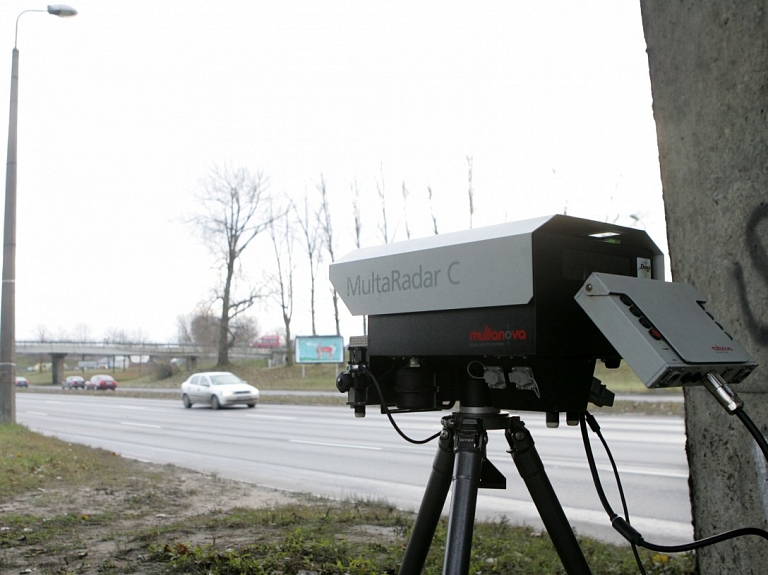 Ventspilī autovadītājam par atļautā braukšanas ātruma pārsniegšanu 4,5 reizes piemēro maksimālo sodu