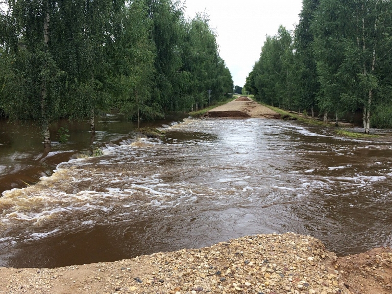 Plūdu bojātās meliorācijas infrastruktūras remontdarbu izmaksas jau patlaban pārsniedz 500 000 eiro