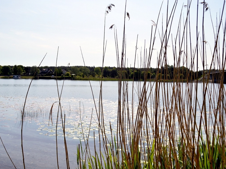 Jelgavas novadā izstrādāts ģeotūrisma maršruts un izziņu taka pie Kalnciema vidusskolas