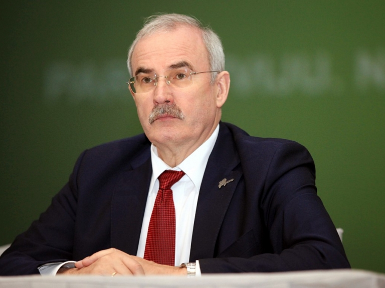 Rāviņš: Vadīšanās pēc zemākās cenas principa publiskajos iepirkumos degradē visu būvniecības procesu