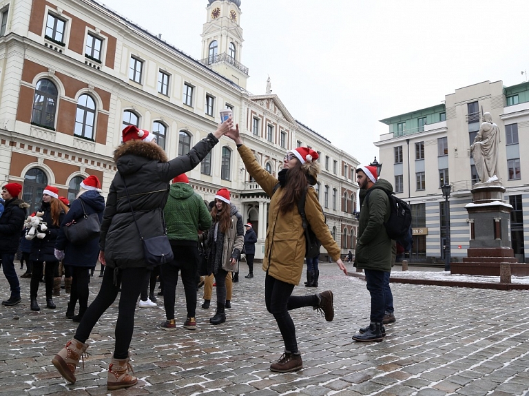 Rīgas pašvaldībā paplašinās sociālo pabalstu veidus