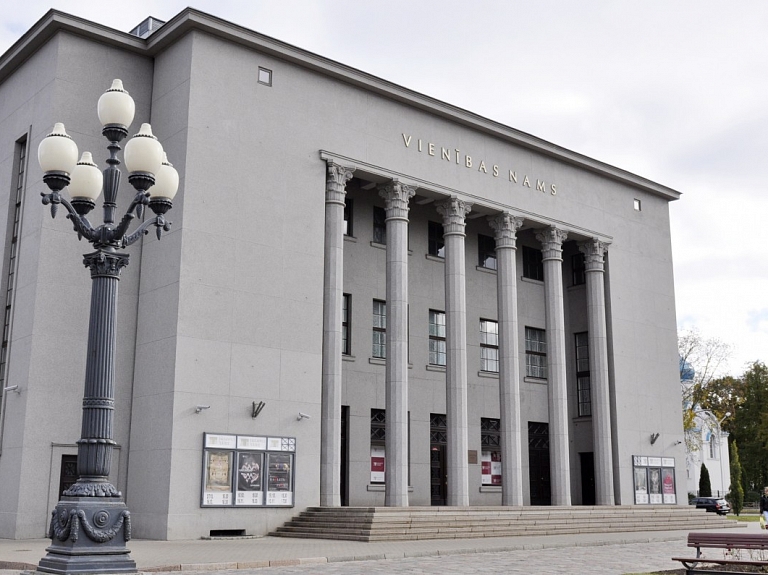 Daugavpils teātris viesosies Rīgā un Valmierā