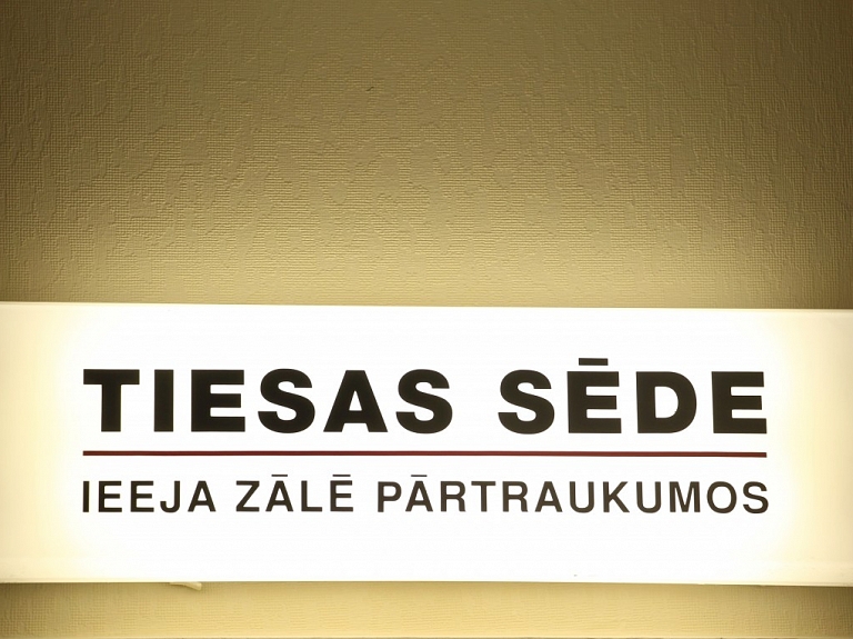 Par pasūtījuma slepkavību Jelgavā apsūdzētā lieta nosūtīta Augstākajai tiesai