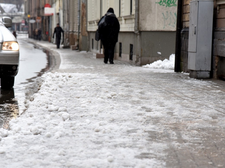 Sestdien nav gaidāmas lielas izmaiņas laikapstākļos