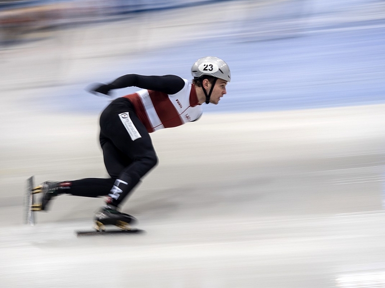 Ventspils sporta skola: Jaunas federācijas izveide bremzētu sekmīgu šorttreka attīstību