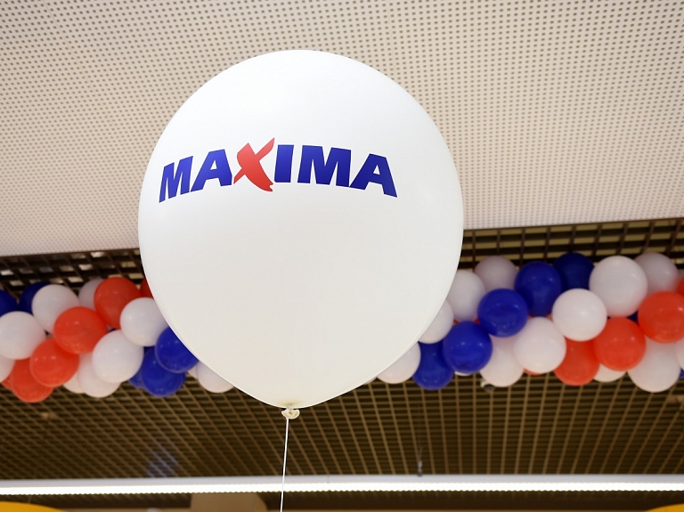 Nav zināms, kad varētu atvērt Rēzeknē ugunsgrēkā cietušo veikalu "Maxima"