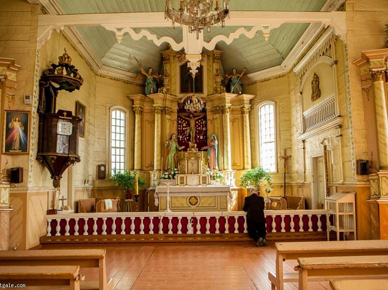 Malnavas Rožukroņa Dievmātes Romas katoļu baznīca