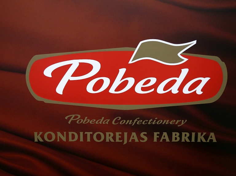 Krievijas saldumu ražotāja "Pobeda Confectionary" preču zīmi "Lāču ģimene" atzīst par spēkā neesošu