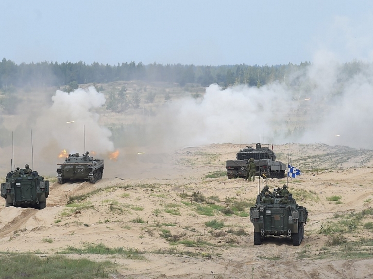 Militārās mācībās "Namejs" izspēlēts arī uzbrukums robežsardzes posteņiem