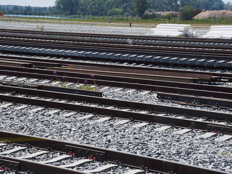 Trešdien pie Krāslavas stacijas būs slēgta satiksme uz dzelzceļa pārbrauktuves