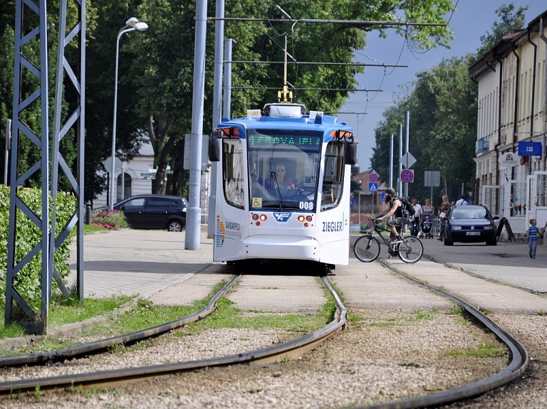 Pirmos jaunos tramvajus Daugavpilij piegādās pēc septiņiem mēnešiem