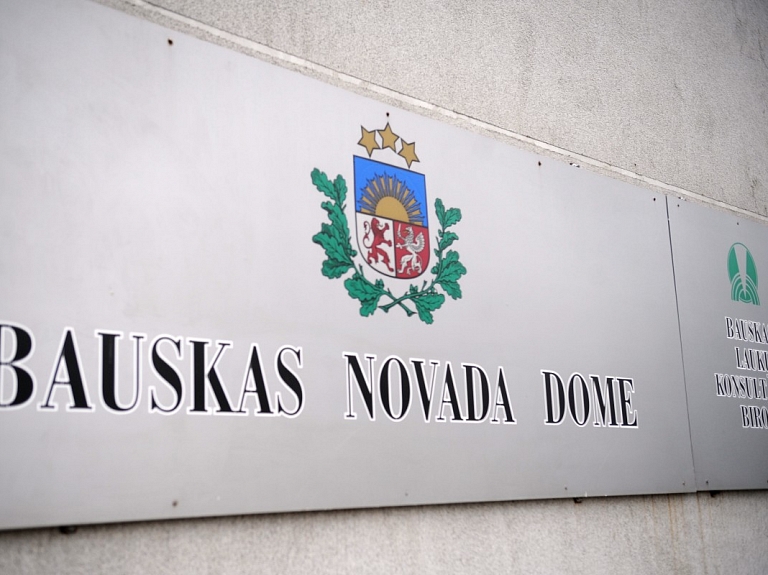 Bauskas novada domē darbu sākusi jauna deputāte Kazāka