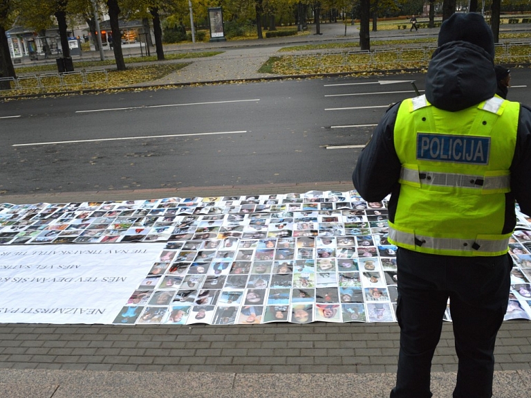 Lietā par audzēkņa piekautu policistu iesaistītajai Rīgas Sanatorijas internātpamatskolai jau gadu netiek meklēts direktors