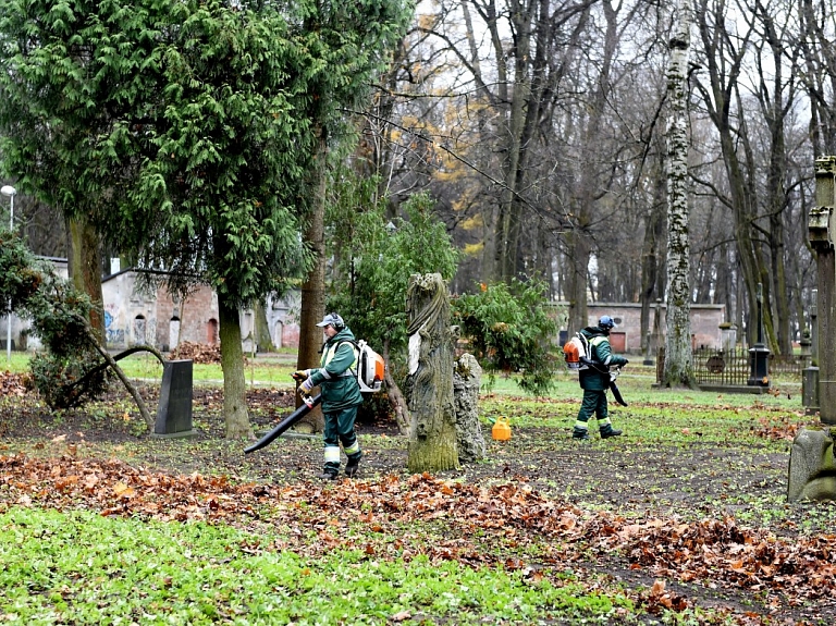 Ventspils vairākās pašvaldības iestādēs piesaistīs bezdarbniekus pagaidu sabiedriskajos darbos