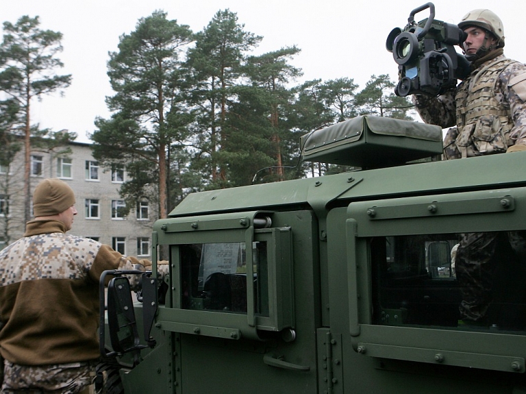 Parakstīs saprašanās memorandu par Latvijas, Dānijas un Igaunijas militārā štāba "Ziemeļi" izveidošanu Ādažos