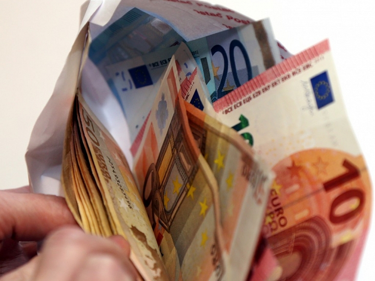 Ogres pašvaldība par 20 eiro palielina līdzfinansējumu privāto bērnu uzraudzības pakalpojumu sniedzējiem