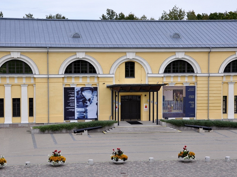 Marka Rotko mākslas centrs aicina Baltijas keramiķus veidot vienotu izstādi