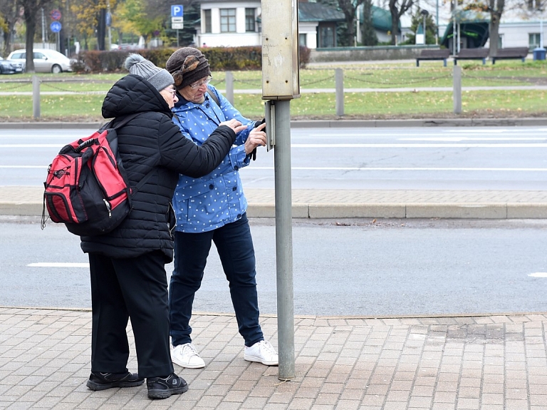 "Jūrmalas autobusu satiksmei" izveidota kustību sarakstu mobilā lietotne