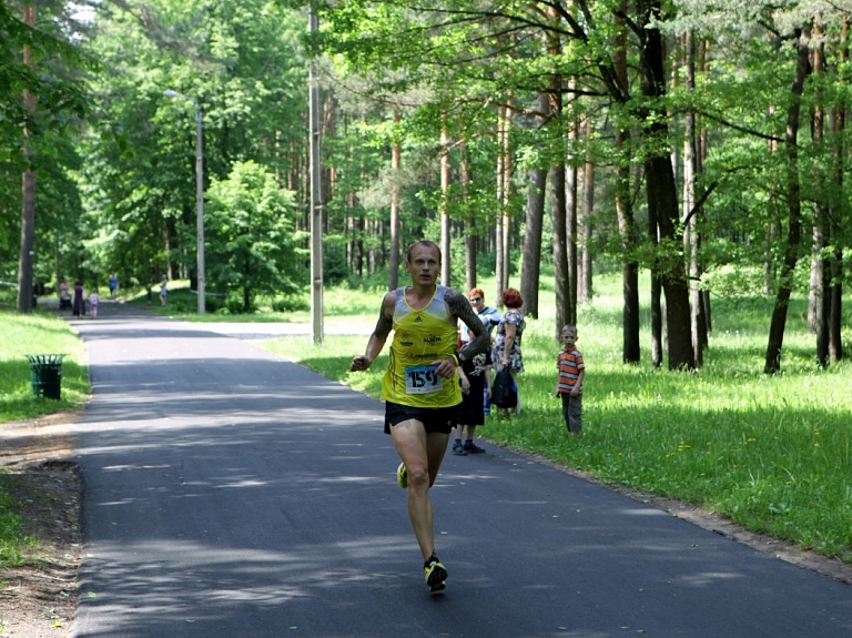 Salacgrīvā maijā notiks "Amber Race" skriešanas un peldēšanas sacensības