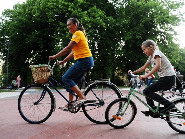 Samazinās negadījumos cietušo velosipēdistu skaits