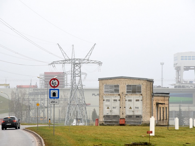 Pļaviņu HES ūdenskrātuvē augustā pazeminās ūdenslīmeni