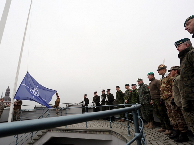 Valdība atbalsta iespēju NATO spēkiem krīzes situācijās Latvijā ierasties ārpus robežšķērsošanas vietām