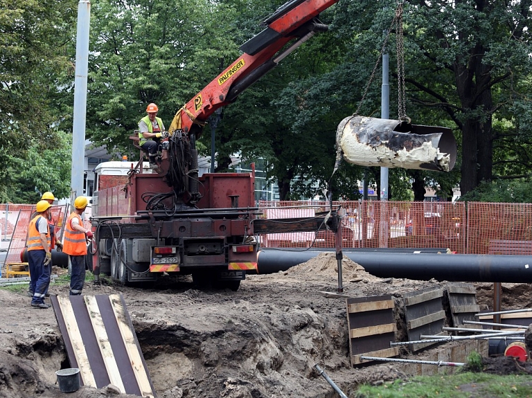 Ventspilī turpina būvēt jaunus siltumtīklus