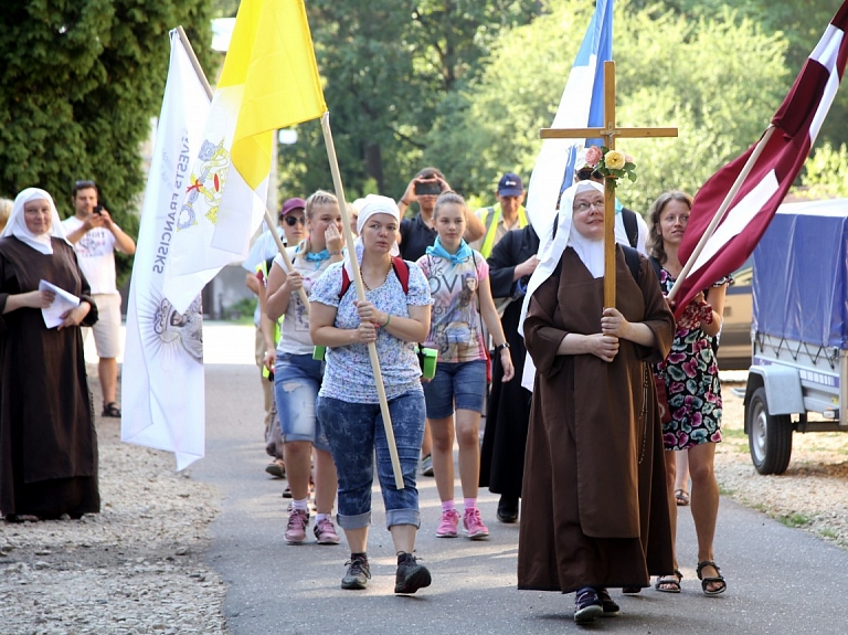 Pirmā svētceļnieku grupa no Rīgas uz Aglonu dosies jaunnedēļ