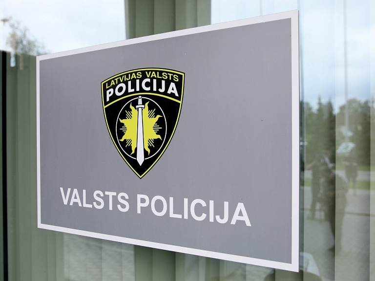 Policija atklājusi zemes un meža izkrāpšanas afēru, kurā iesaistītas arī divas valsts amatpersonas