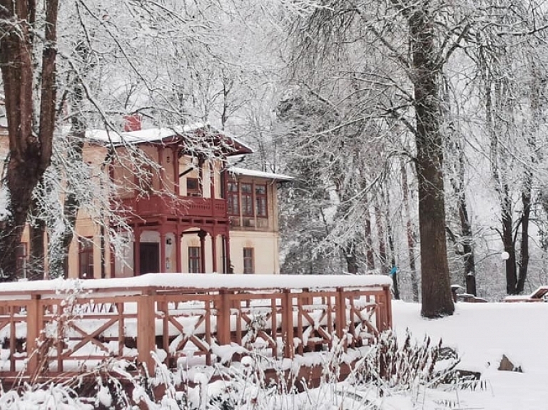 Lielbornes muiža – vienīgais muižas komplekss, kas saglabājies dabas parkā "Daugavas loki"

