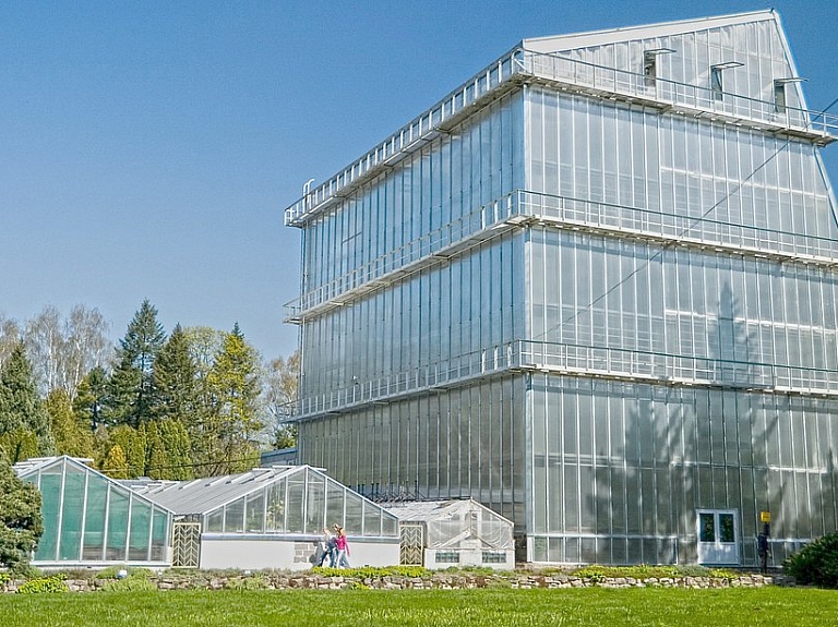 Latvijas Universitātes botāniskais dārzs

