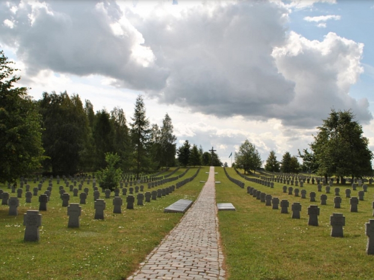 Saldus vācu karavīru kapi