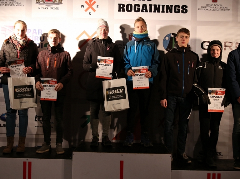 Jēkabpilieši Rīgas apkārtni iepazīst, piedaloties rogainingā