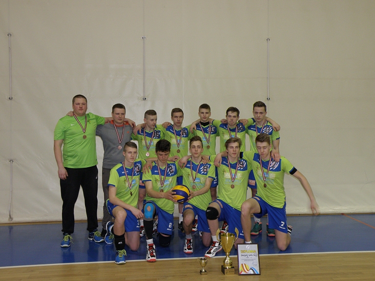 Jēkabpiliešiem izcīnīta bronza Baltijas sporta skolu un klubu čempionātā volejbolā