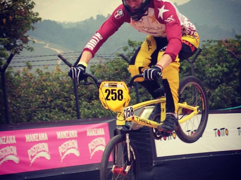 Edvards Glāzers no "Tālava/VBSS" ceturtais pasaules čempionātā BMX