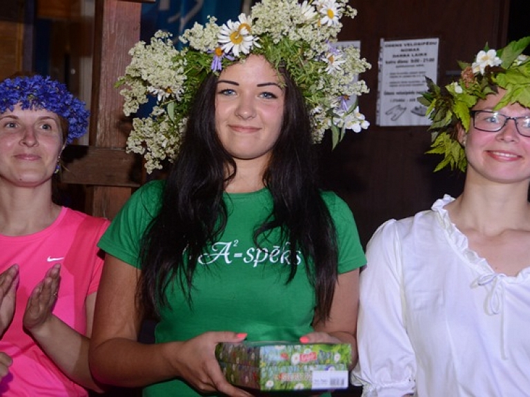 Jēkabpils nakts skrējienā teju 60 dalībnieku