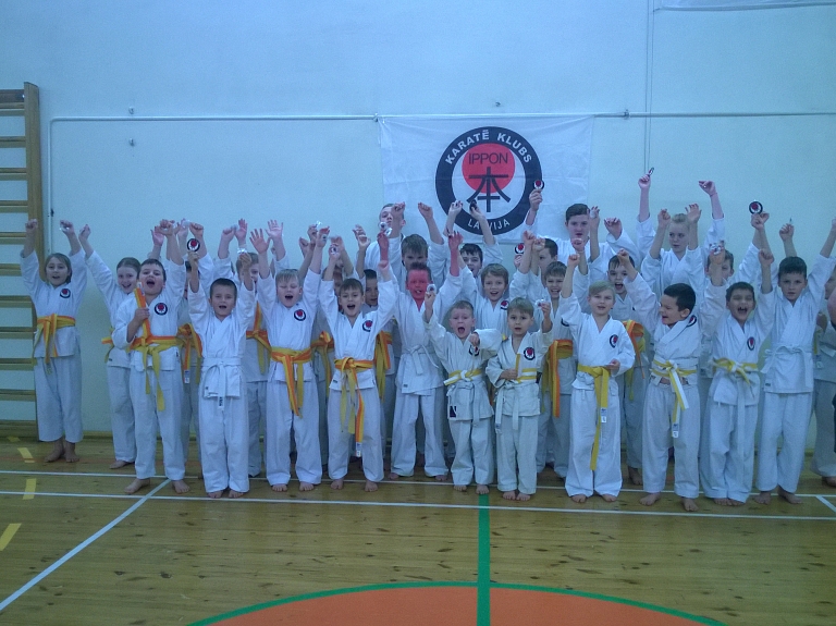 Karatē kluba"Ippon"sportisti iegūst godalgotas vietas sacensībās Rīgā