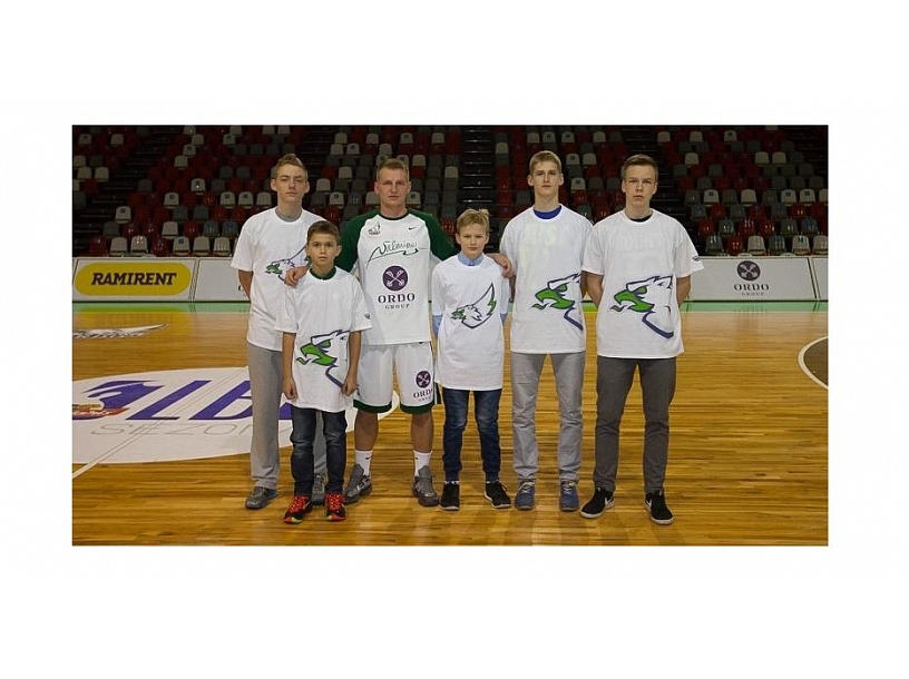 Publicitātes foto