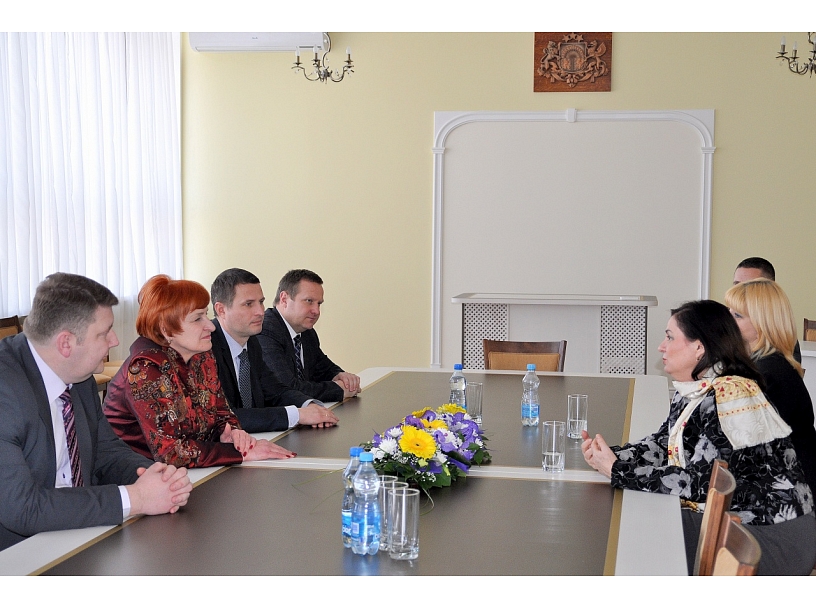 Publicitātes foto