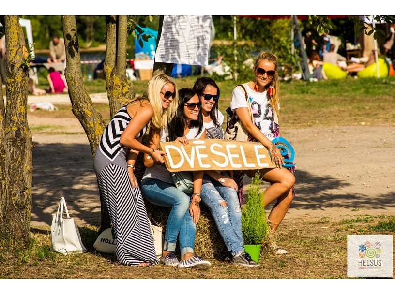 Publicitātes foto