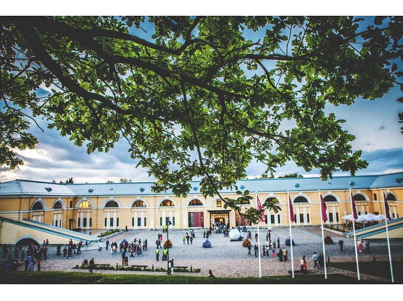 Publicitātes foto
