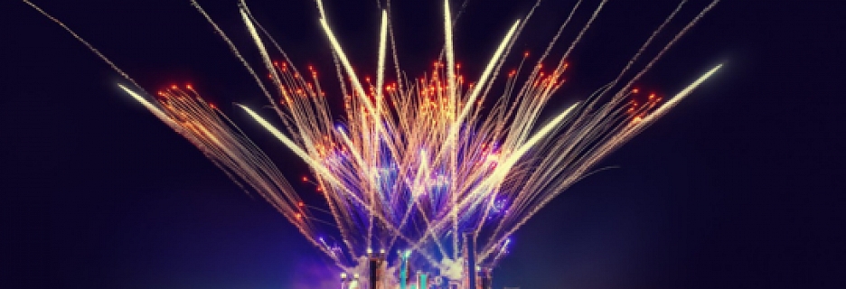 "Summer Sound 2025" pārsteidz ar unikālu šovu:  "The Big Bad Hit Show"!